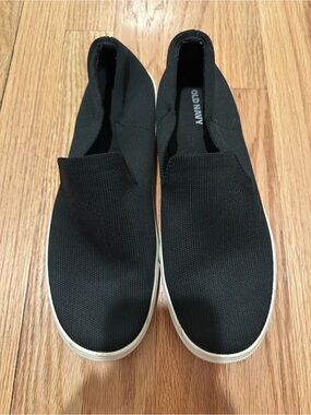 Old Navy Black Knit Slip-On Sneakers with White Sole